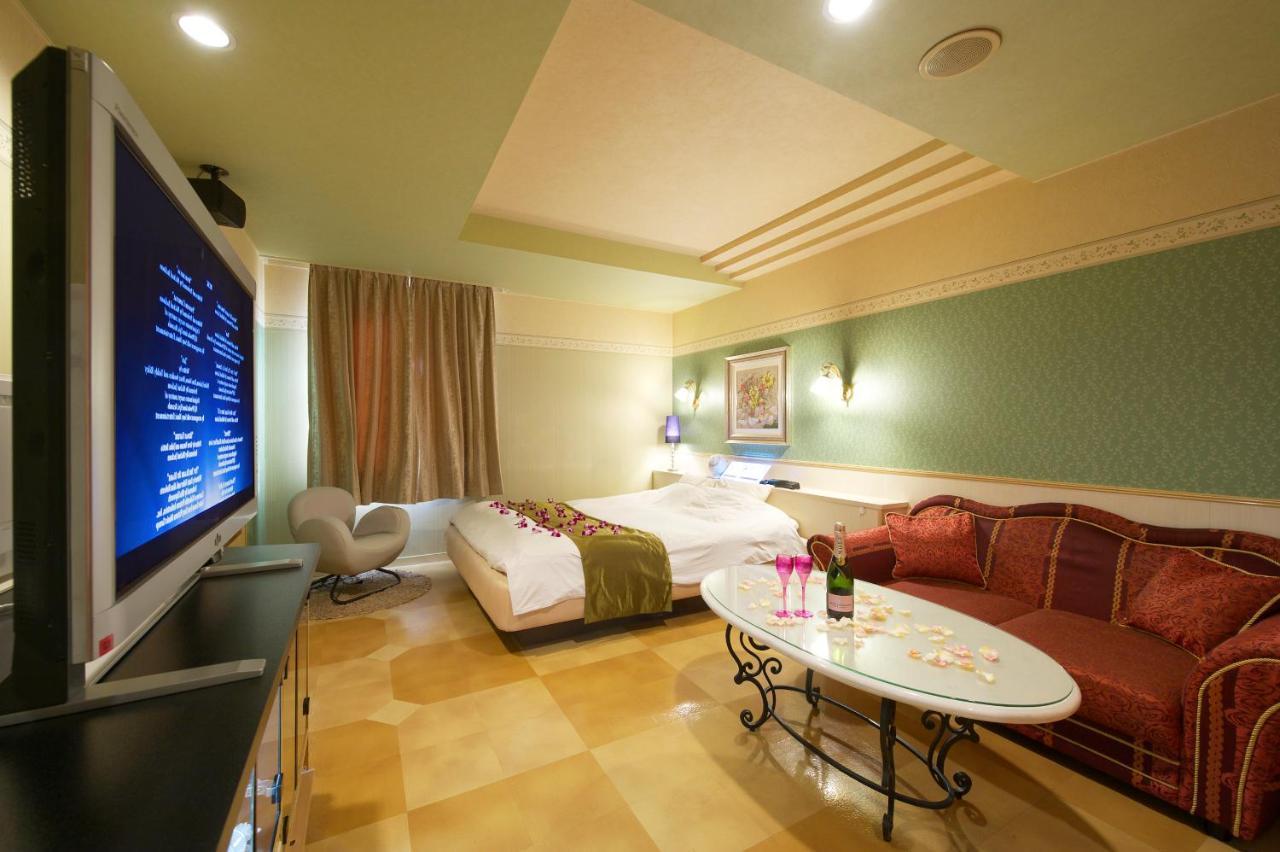 Hotel Park Inn (Adults Only) Higashimatsuyama Exterior photo