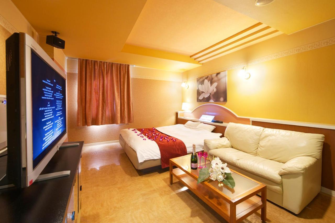 Hotel Park Inn (Adults Only) Higashimatsuyama Exterior photo