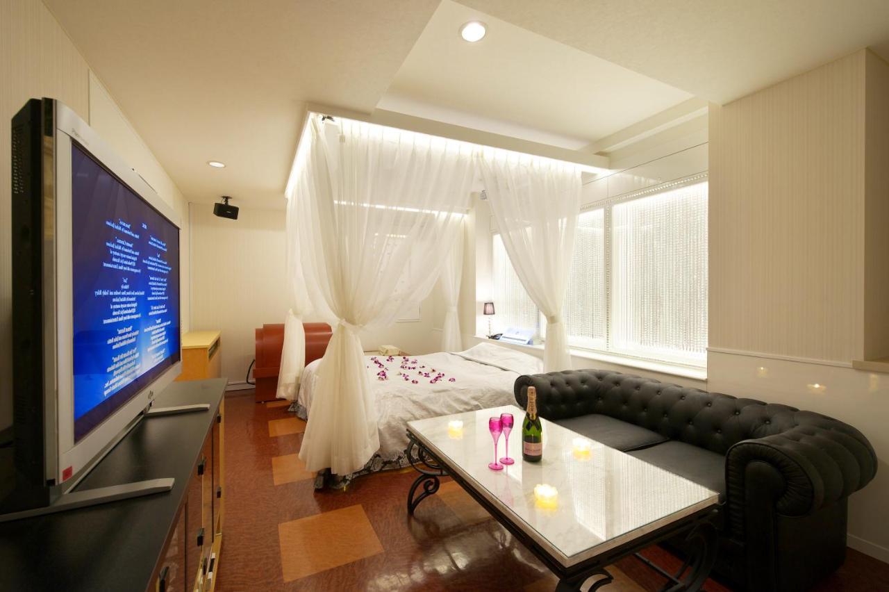 Hotel Park Inn (Adults Only) Higashimatsuyama Exterior photo